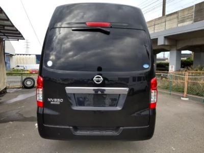 Nissan CARAVAN  с аукциона в Японии
