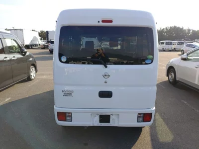 Nissan CLIPPER VAN