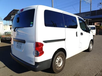 Nissan NV200