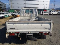 Mazda BONGO лот № 3486 оценка 3.5  с аукциона в Японии 3