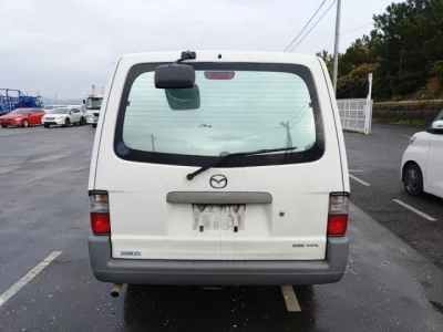 Mazda BONGO VAN