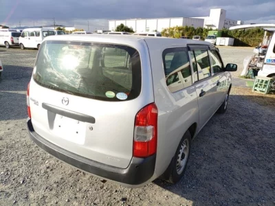 Mazda FAMILIA VAN  с аукциона в Японии