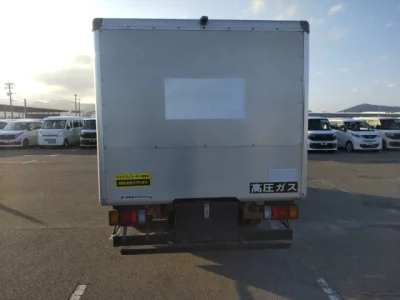 Mazda TITAN  с аукциона в Японии