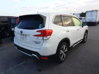 Subaru FORESTER лот № 8310 оценка 4  с аукциона в Японии 2