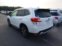 Subaru FORESTER лот № 8310 оценка 4  с аукциона в Японии 4