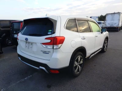Subaru FORESTER  с аукциона в Японии