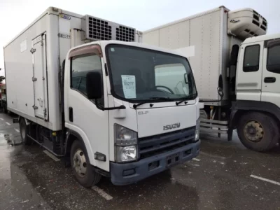 Isuzu ELF