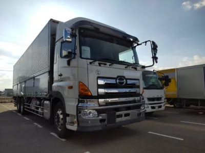 Hino PROFIA  с аукциона в Японии