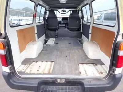 Toyota HIACE VAN  с аукциона в Японии