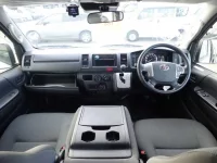 Toyota HIACE VAN лот № 188 оценка 3.5  с аукциона в Японии 3