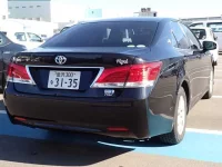 Toyota CROWN лот № 101 оценка 4  с аукциона в Японии 1