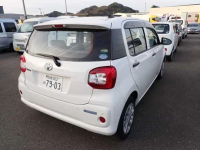 Toyota PASSO  с аукциона в Японии