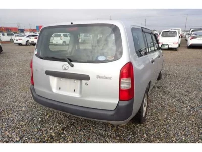 Toyota PROBOX  с аукциона в Японии