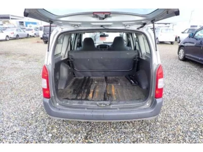 Toyota PROBOX  с аукциона в Японии