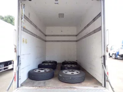 Nissan ATLAS  с аукциона в Японии