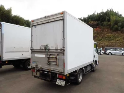 Nissan ATLAS  с аукциона в Японии