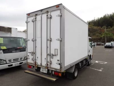 Nissan ATLAS  с аукциона в Японии