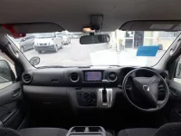 Nissan CARAVAN VAN лот № 1025 оценка 2  с аукциона в Японии 2