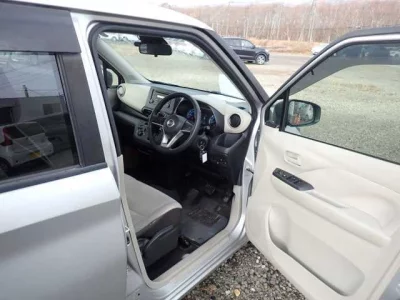 Nissan DAYZ  с аукциона в Японии