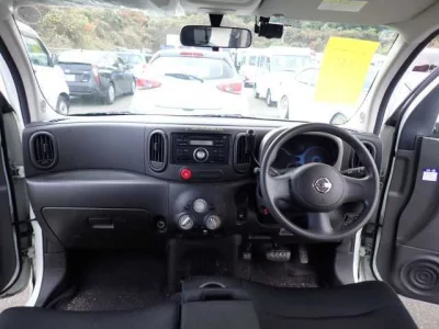 Nissan CUBE  с аукциона в Японии
