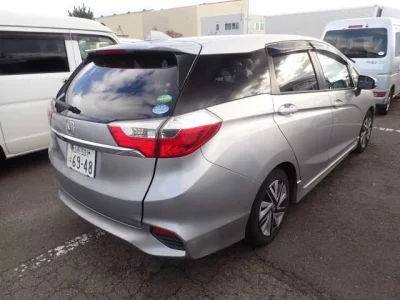 Honda SHUTTLE  с аукциона в Японии