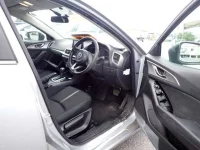 Mazda AXELA лот № 1031 оценка 3  с аукциона в Японии 5