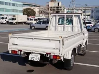 Mazda BONGO лот № 6 оценка 3.5  с аукциона в Японии 1