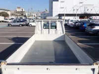 Mazda BONGO лот № 6 оценка 3.5  с аукциона в Японии 2