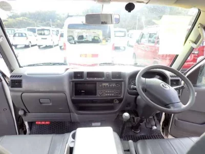 Mazda BONGO VAN  с аукциона в Японии