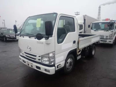 Mazda TITAN  с аукциона в Японии