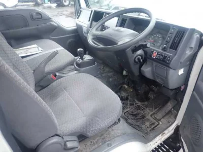 Mazda TITAN  с аукциона в Японии