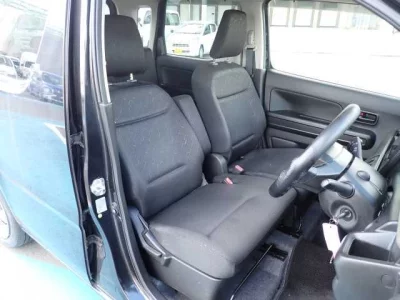 Suzuki WAGON R  с аукциона в Японии