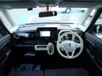 Suzuki WAGON R SMILE лот № 121 оценка 4  с аукциона в Японии 2