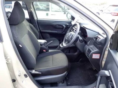 Daihatsu ROCKY  с аукциона в Японии