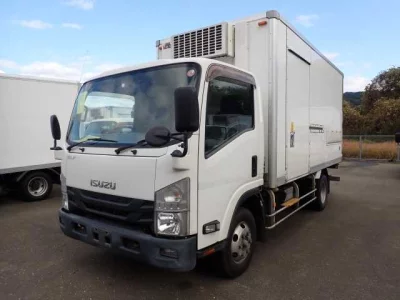 Isuzu ELF  с аукциона в Японии