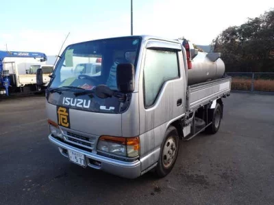 Isuzu ELF