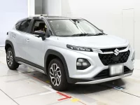 Suzuki FRONX лот № 36317 оценка 4.5  с аукциона в Японии 4