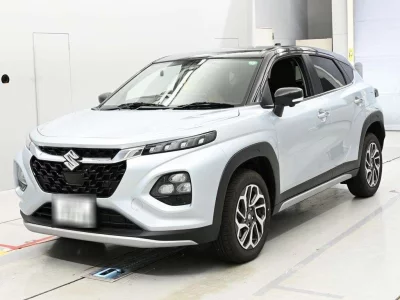 Suzuki FRONX  с аукциона в Японии