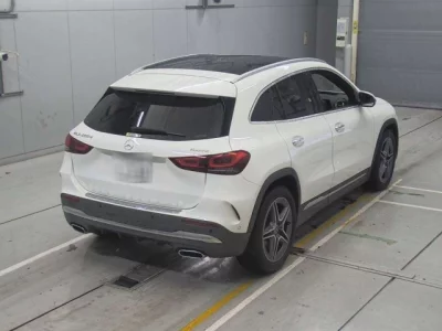 Mercedes-Benz GLA CLASS  с аукциона в Японии