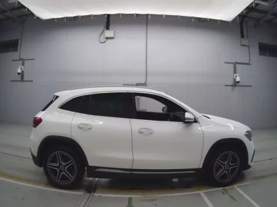 Mercedes-Benz GLA CLASS  с аукциона в Японии