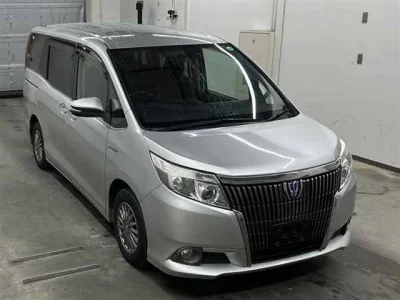 Toyota ESQUIRE  с аукциона в Японии