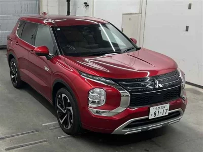 Mitsubishi OUTLANDER PHEV  с аукциона в Японии