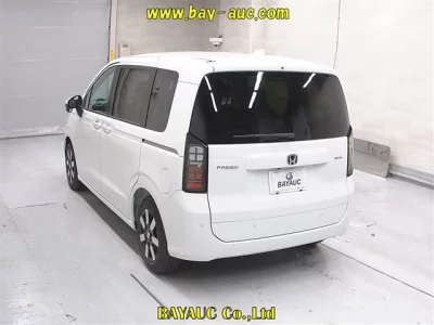 Honda FREED  с аукциона в Японии