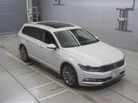Volkswagen PASSAT VARIANT лот № 38015 оценка 3.5  с аукциона в Японии 4