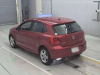 Volkswagen POLO лот № 38016 оценка 4.5  с аукциона в Японии 5