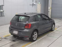 Volkswagen POLO лот № 38017 оценка 4  с аукциона в Японии 1