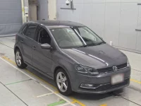 Volkswagen POLO лот № 38017 оценка 4  с аукциона в Японии 4