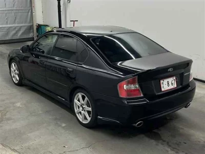 Subaru LEGACY B4