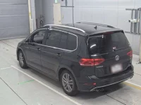 Volkswagen GOLF TOURAN лот № 38019 оценка 3.5  с аукциона в Японии 5