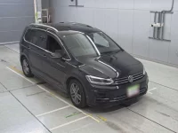 Volkswagen GOLF TOURAN лот № 38019 оценка 3.5  с аукциона в Японии 4